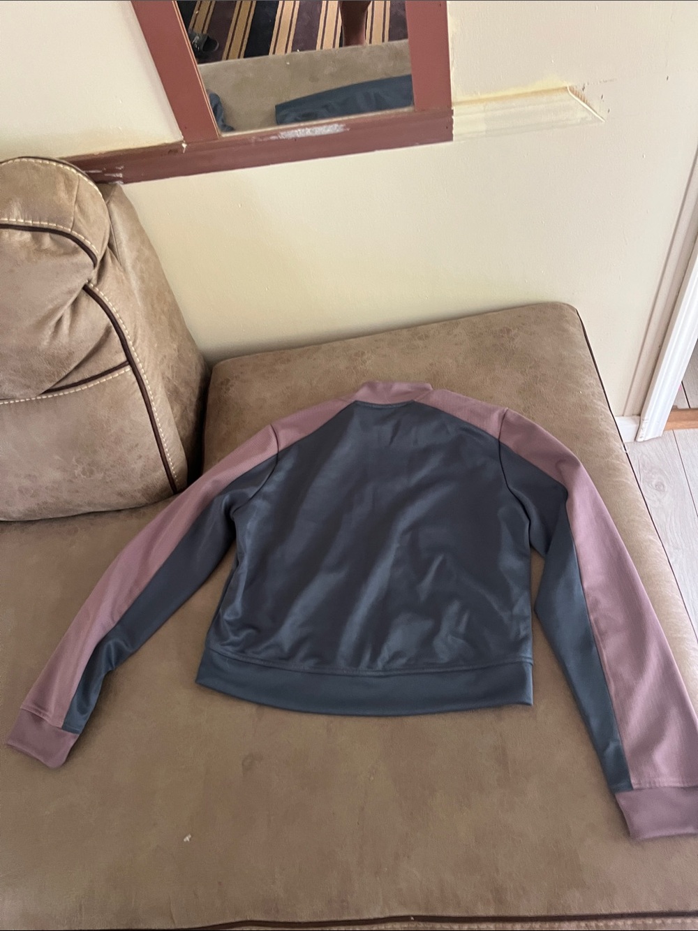 Adidas Navy Blue Pink Cropped Track Jacket New With Tags Size Medium - Picture 5 of 6